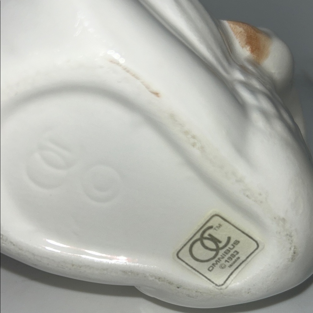 Omnibus by Fitz and Floyd White Ceramic Swan Decorative Vase and Planter 1983 - Picture 6 of 7